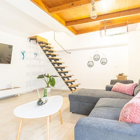 New Loft In The Heart Of City Center Iraklio Eksteriør billede
